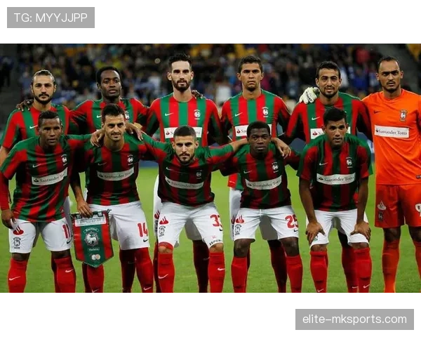 霍伊别尔状态回暖渐成中场核心，战术角色迎来全新定义