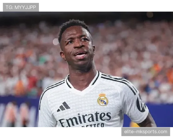 尼科·威廉斯与维尼修斯：速度型边锋的战术角色对比分析